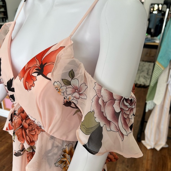 Lulu’s NWT Pink Floral Maxi Dress - Picture 4 of 5